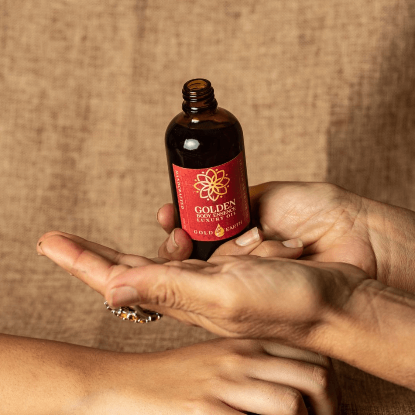 Golden Body Essence by Gold Earth – deeply hydrating body oil for silky smooth skin, handcrafted with premium plant oils